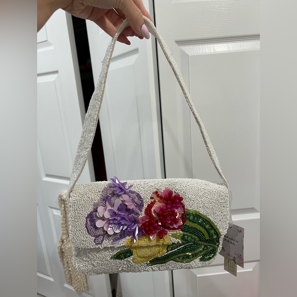 Viral Marshall’s beaded handbag